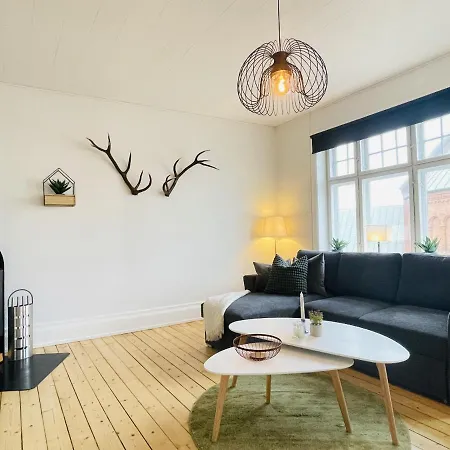 Aday - Enchanting 2 Bedroom In The Heart Of * Aalborg