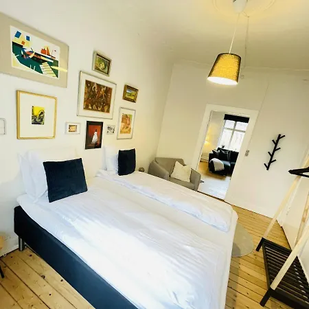 Aday - Enchanting 2 Bedroom In The Heart Of