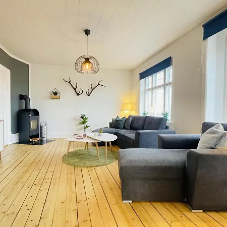 Aday - Enchanting 2 Bedroom In The Heart Of Apartment