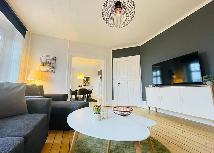 Aday - Enchanting 2 Bedroom In The Heart Of